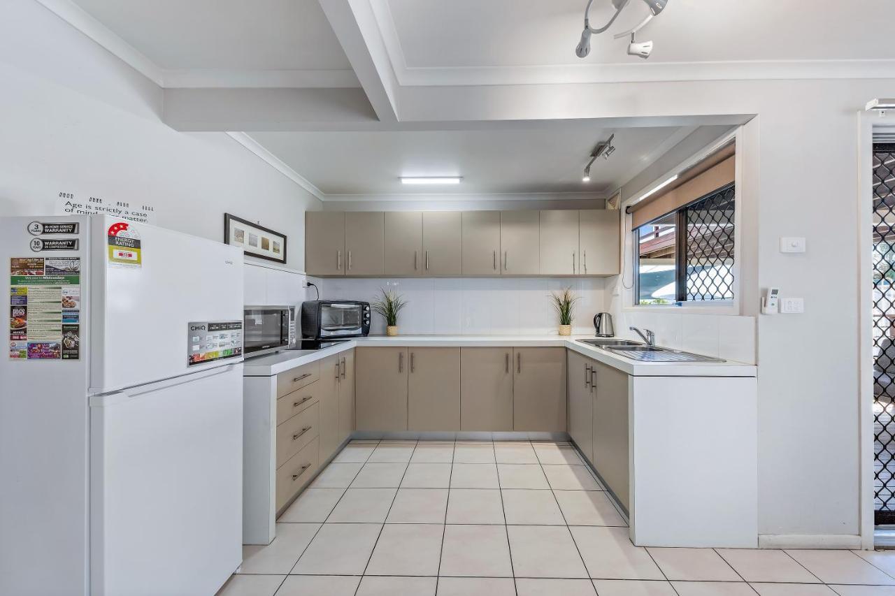 Airlie Apartments Airlie Beach Εξωτερικό φωτογραφία