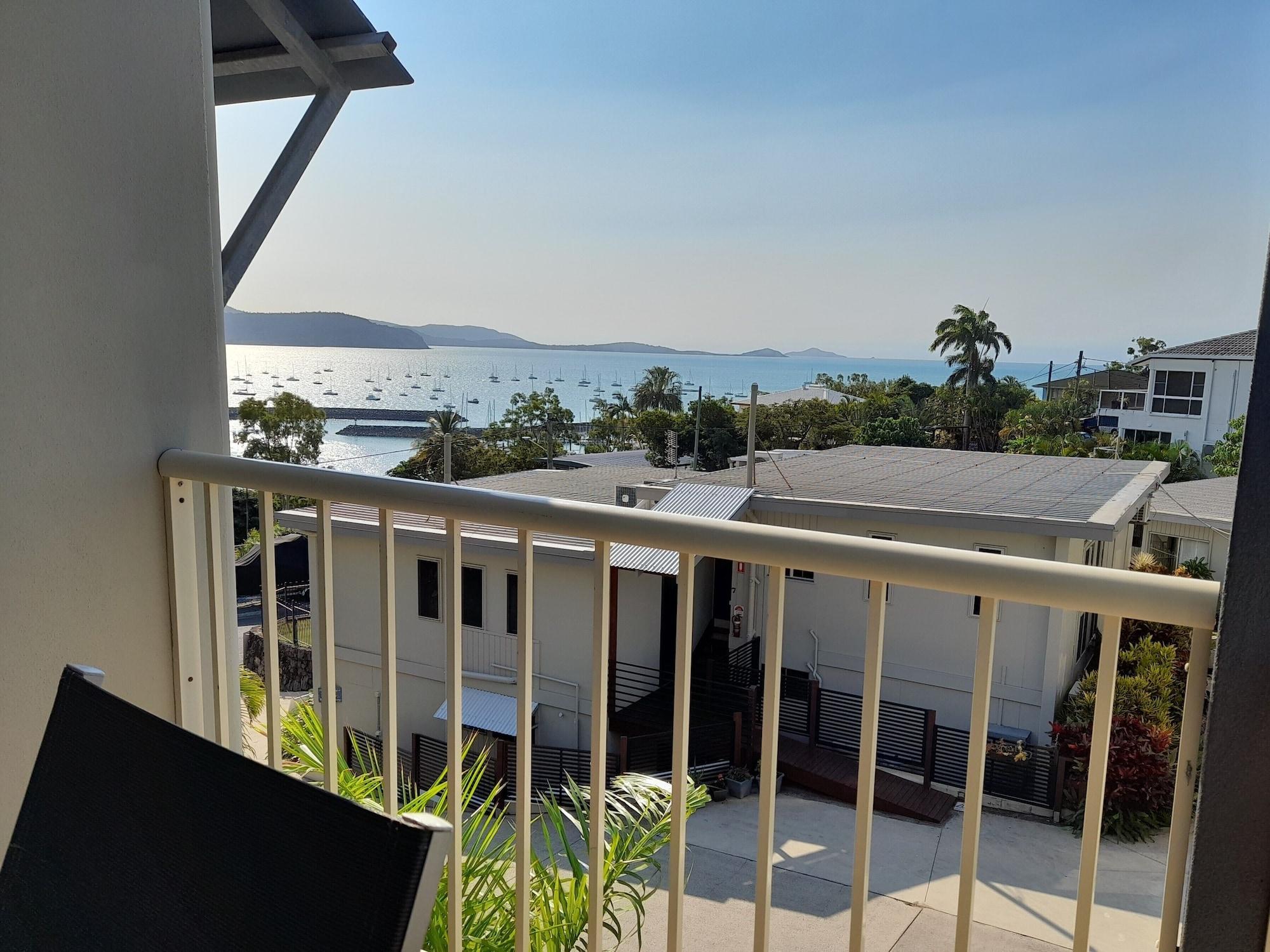 Airlie Apartments Airlie Beach Εξωτερικό φωτογραφία