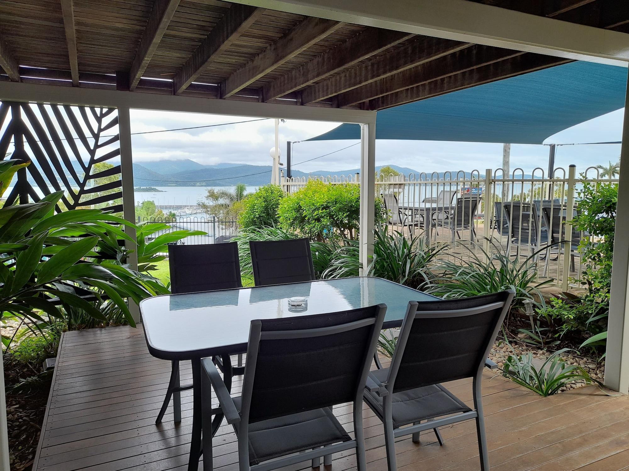Airlie Apartments Airlie Beach Εξωτερικό φωτογραφία