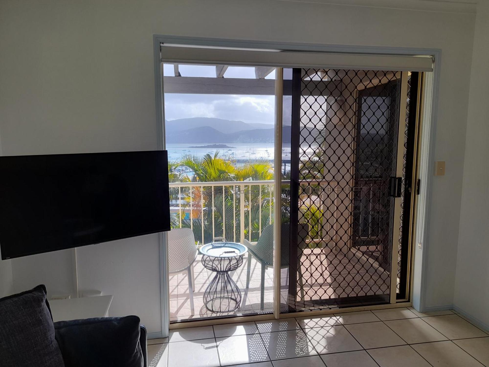 Airlie Apartments Airlie Beach Εξωτερικό φωτογραφία
