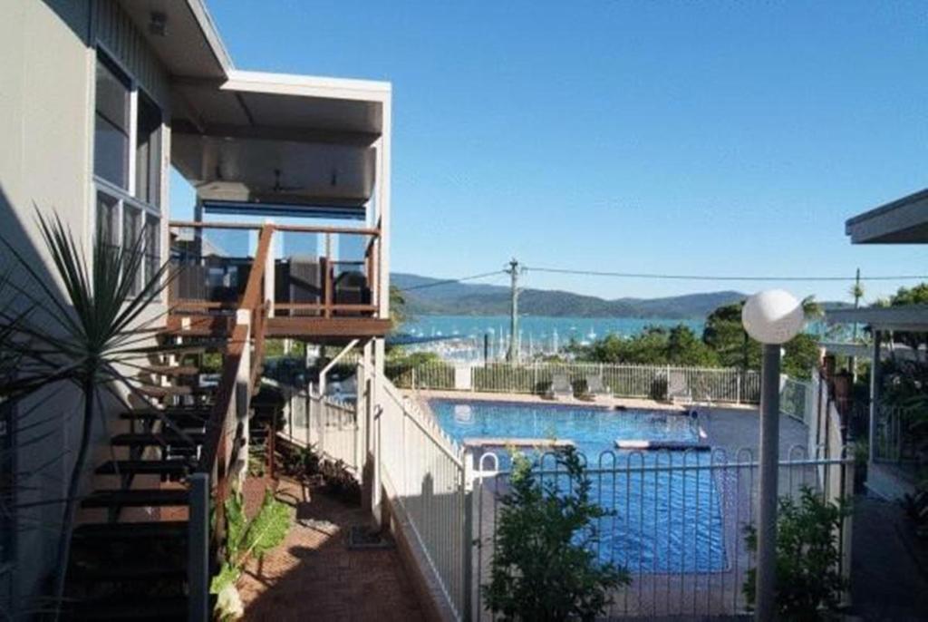 Airlie Apartments Airlie Beach Εξωτερικό φωτογραφία