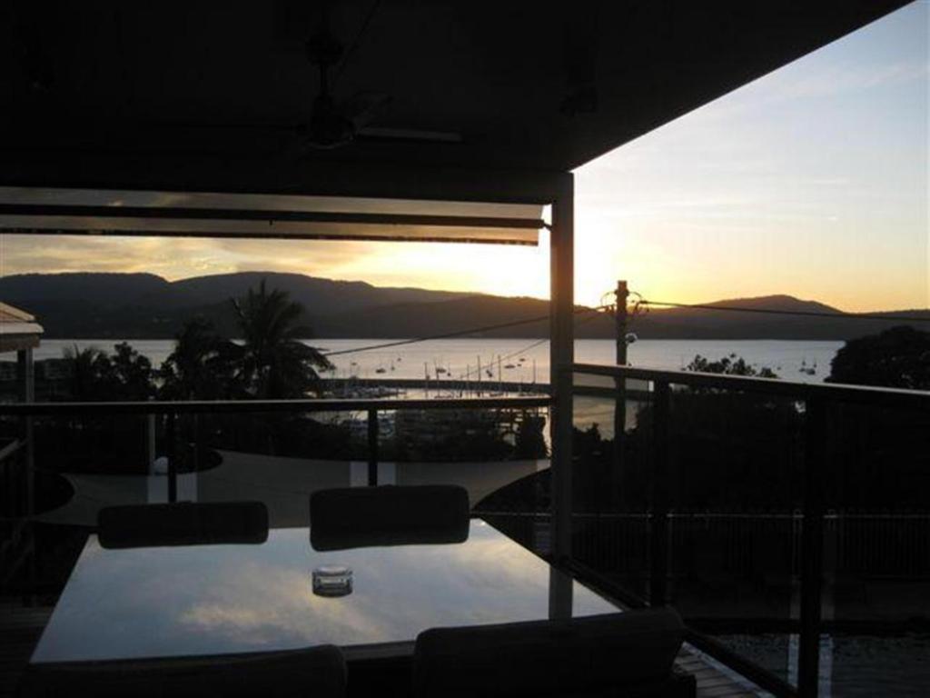 Airlie Apartments Airlie Beach Εξωτερικό φωτογραφία